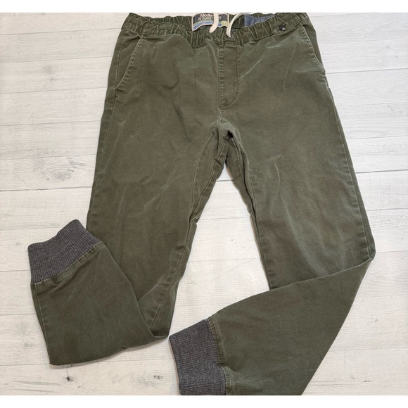 Modern Amusement Other - Modern Amusement green jogger causal pants men's medium